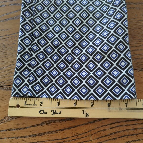 So Slimming By Chico's black, blue and white Women's ankle pants sz 2.5 sz 14 - Picture 14 of 16